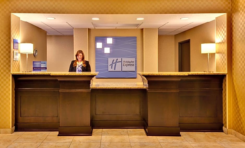 Holiday Inn Express Hotel & Suites Council Bluffs - Convention Center Area By IHG