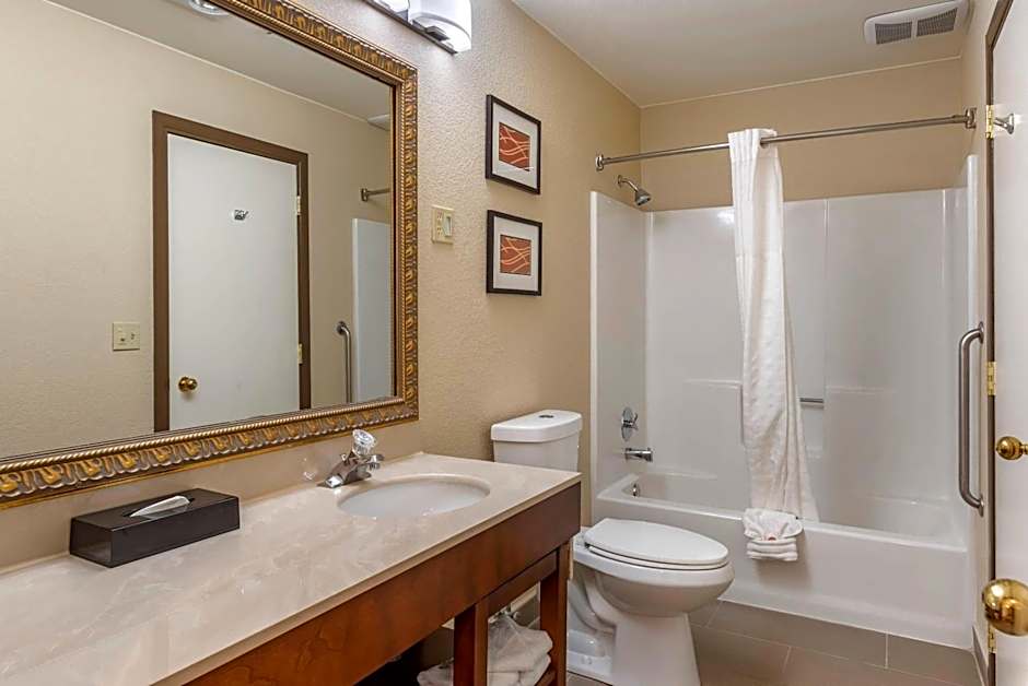Comfort Inn & Suites Klamath Falls