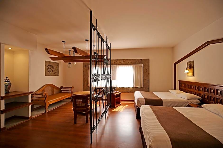 Hotel De Mendoza