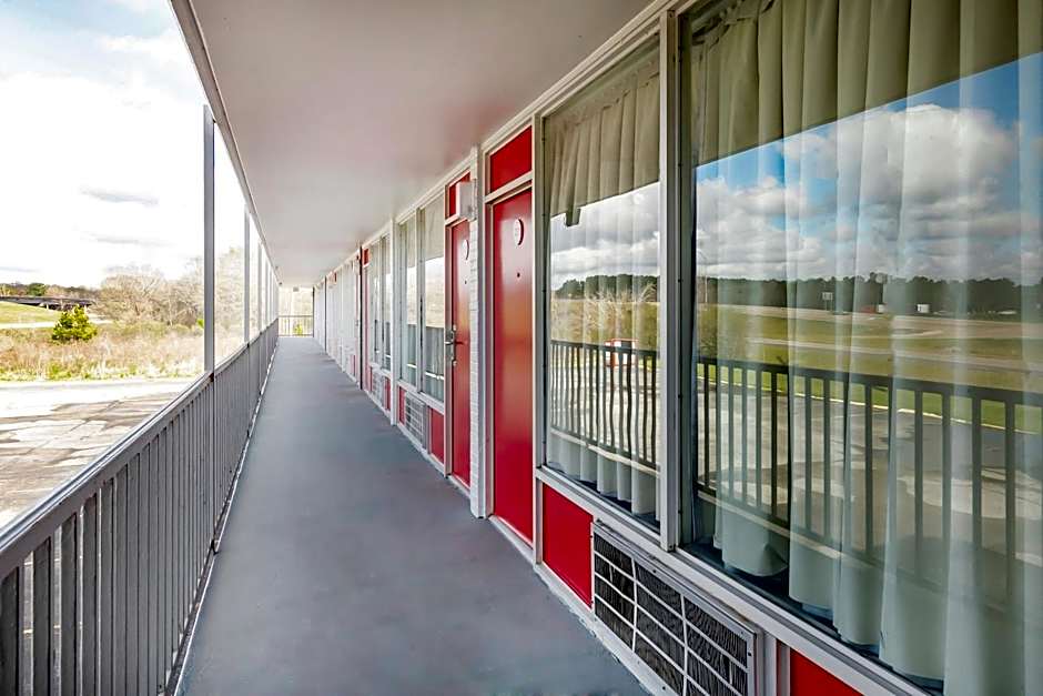 OYO Hotel Jennings I -10