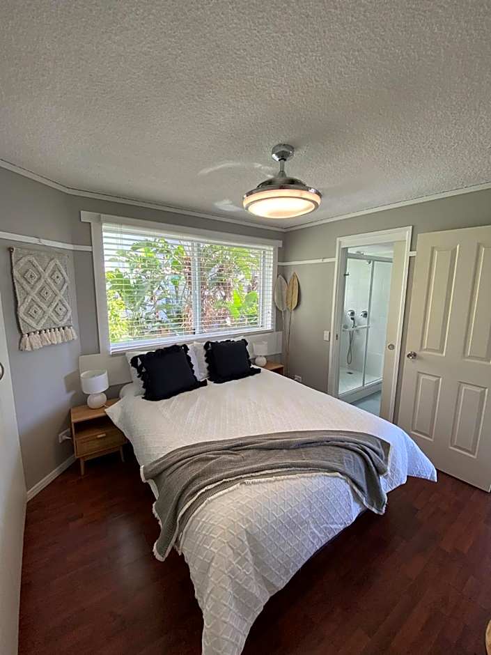 Bayviews and Harbourview Holiday Apartments