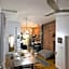 Macaw Guest House