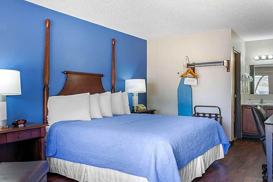 Rodeway Inn near Ft Huachuca