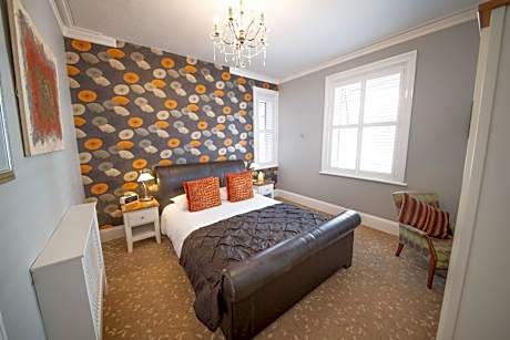 Triple room-Superior-Ensuite-Plus one