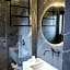 Hotel ONIRO - Luxury Rooms & Wellness Suites
