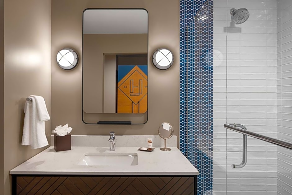 Luminary Hotel & Co., Autograph Hotels