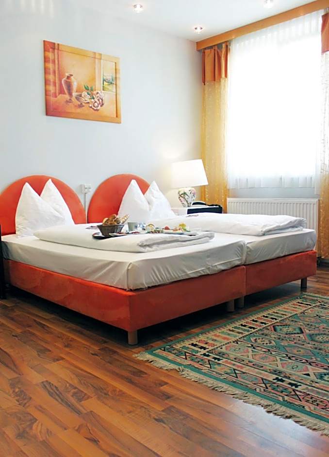 Stadthotel Restaurant Auerhahn