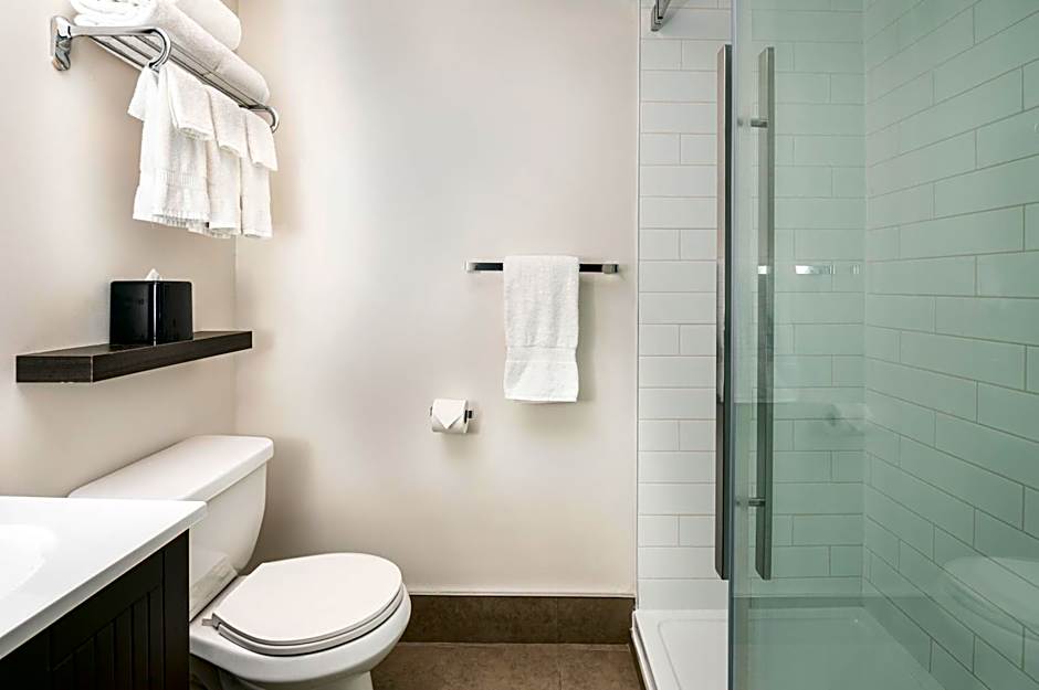 Quality Inn & Conference Centre Kingston Central