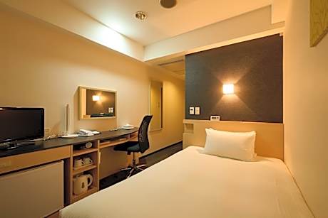 Double Room with Small Double Bed (1 Adult) - Non-Smoking