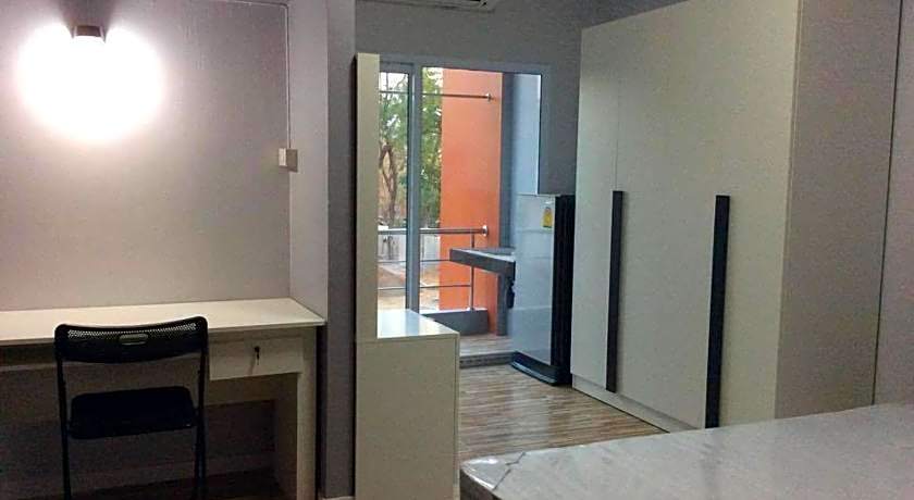 R2 Apartment Service