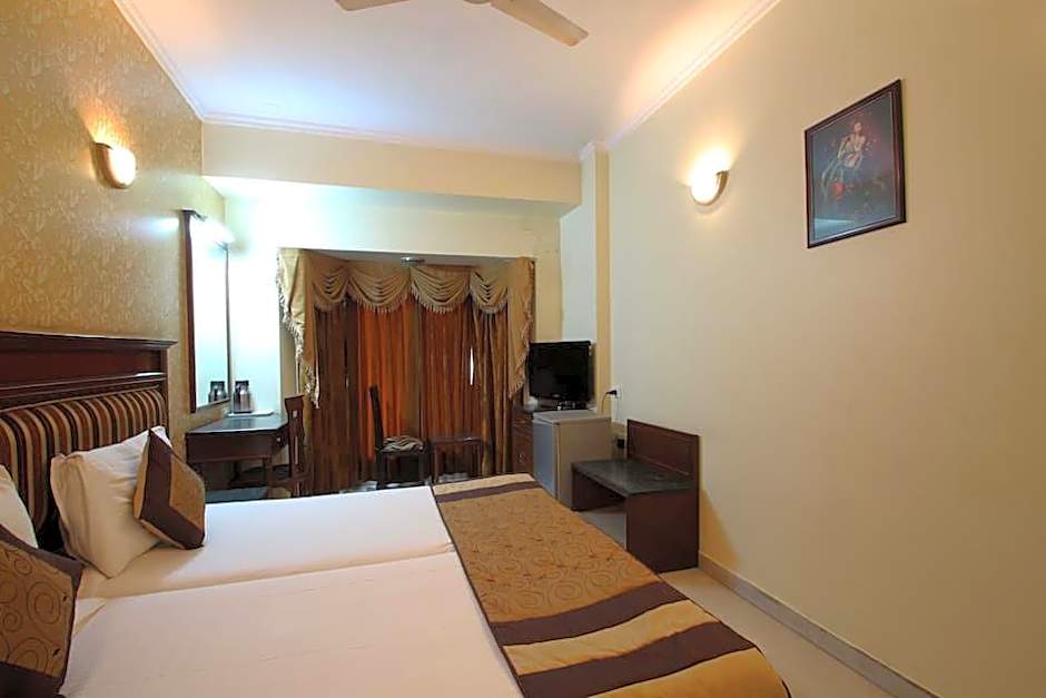 The Maple Leaf @ DLF Cyber City