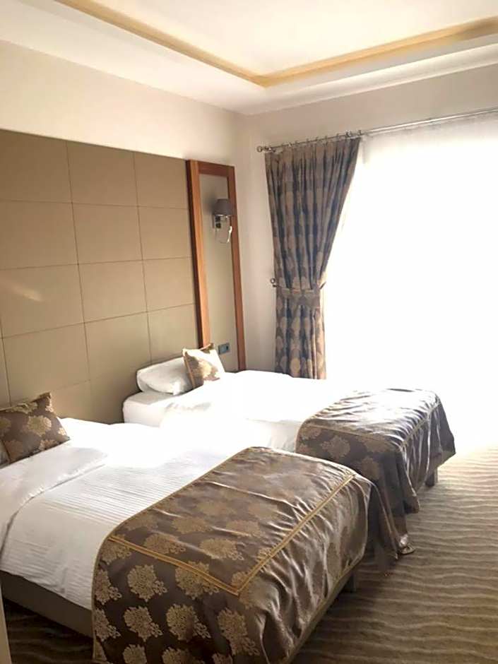 YZE Pırlanta Hotel
