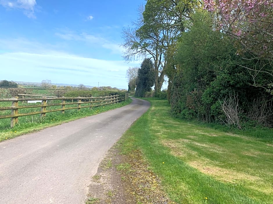 Farmhouse studio near Shrewsbury