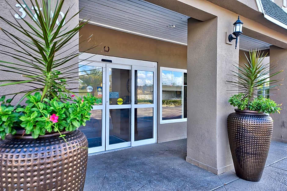 Country Inn & Suites by Radisson Ocala Southwest