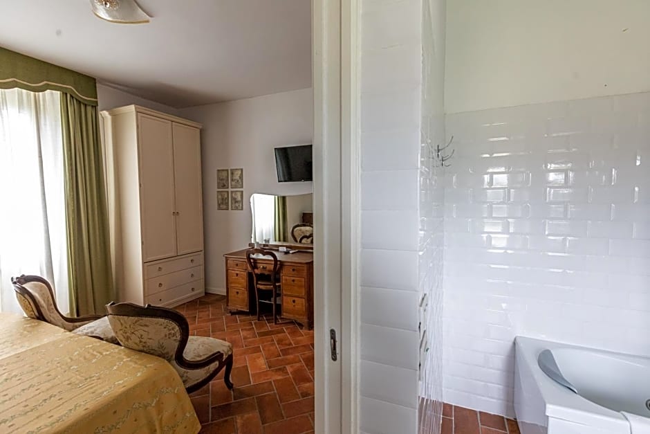 La Locanda di Adele - Il Giardinetto B&B