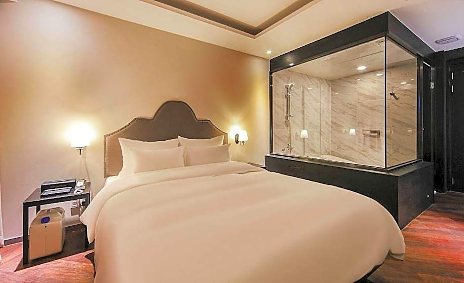 FrenchCode Hotel