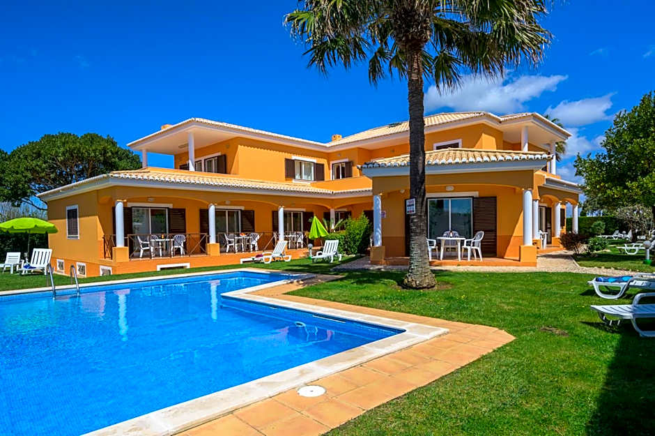 Canavial I & II Apartamentos