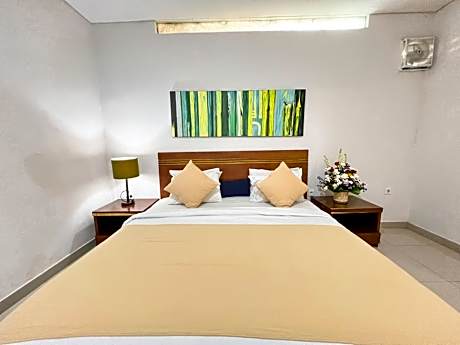 2-Bedroom Apartment with Pool Access
