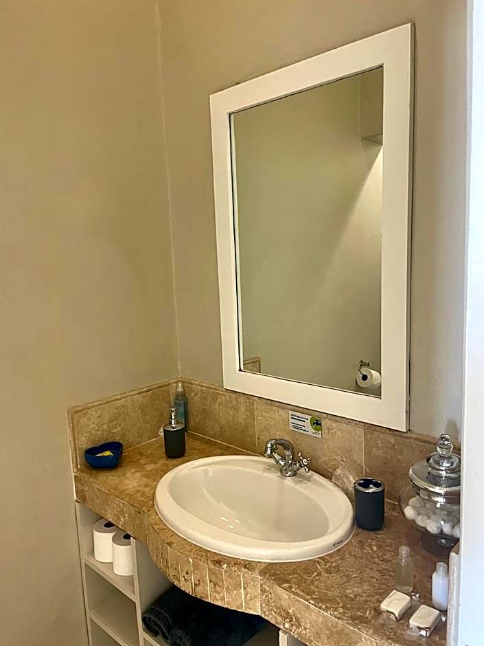 11 WESTCLIFF RENTALS