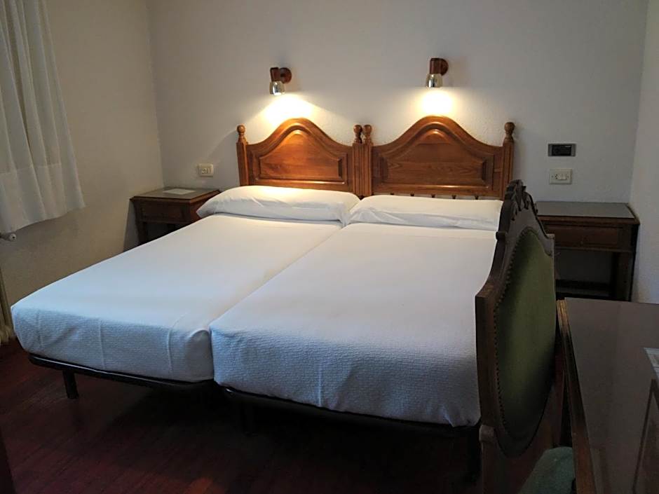 Hotel Los Perales