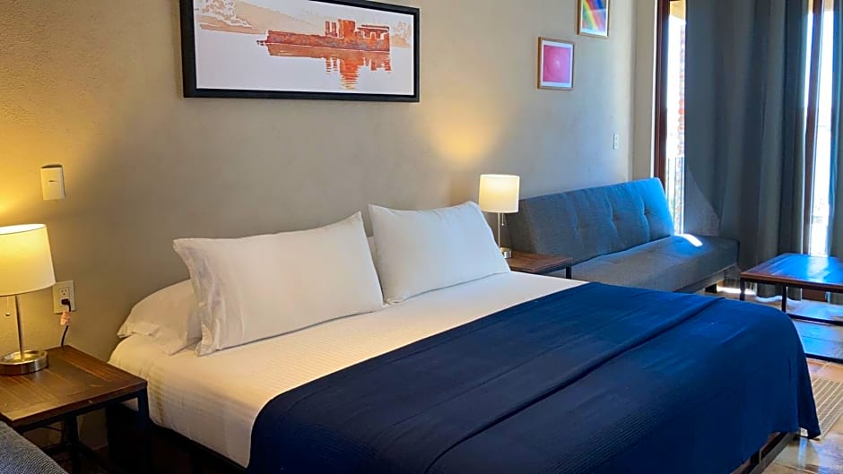 Gran Despertar El Faro Hotel Retreat