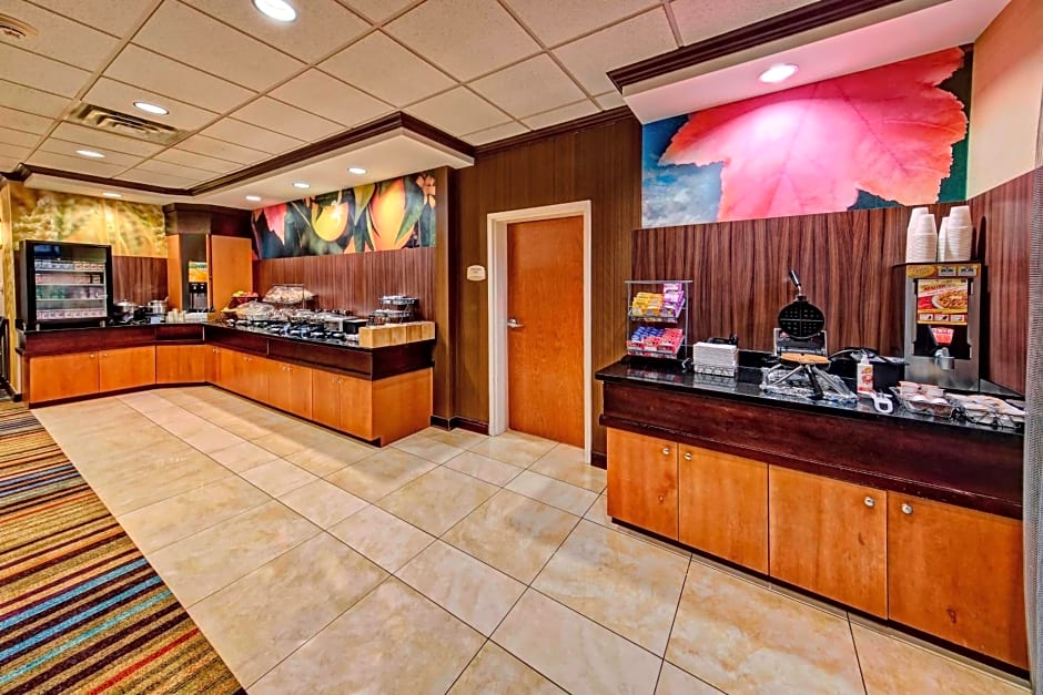 Fairfield Inn and Suites by Marriott Oklahoma City Airport