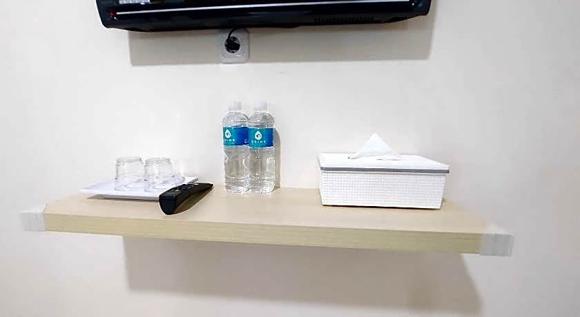 Rons City Hotel near Simpang Lima Semarang Mitra RedDoorz