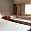 Hotel Ibis Pilar