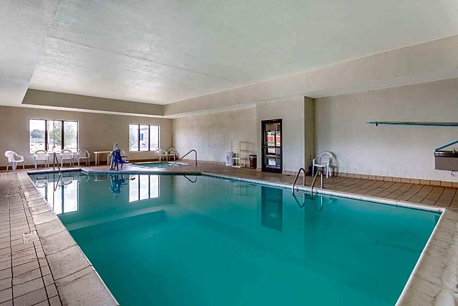 Comfort Inn & Suites Carbondale University Area