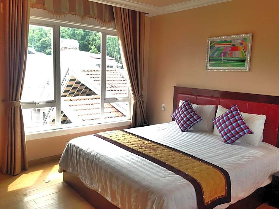 Hồng Kỳ Boutique Hotel