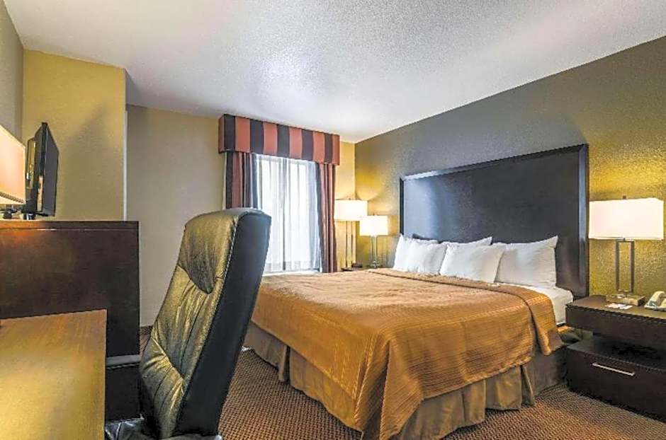Quality Inn & Suites