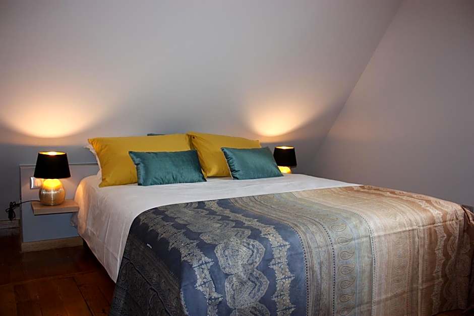 Théière & Couverts - Les Chambres