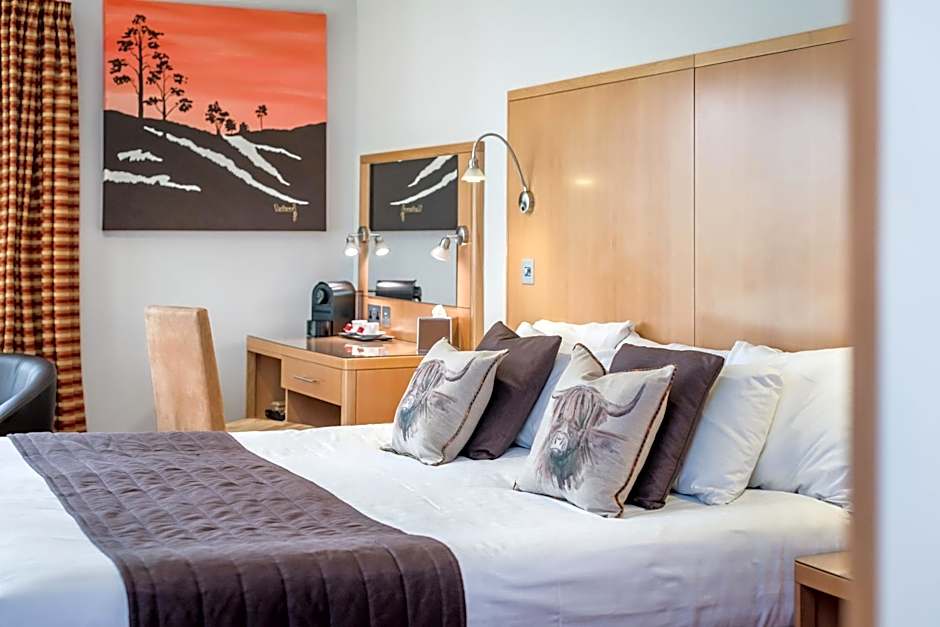 High Range Lodge Hotel