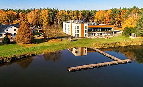 Hotel Odpocznia Resort i Las