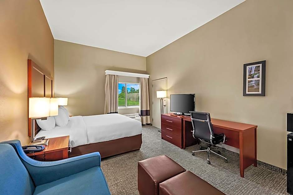 Comfort Inn & Suites Tuscumbia - Muscle Shoals