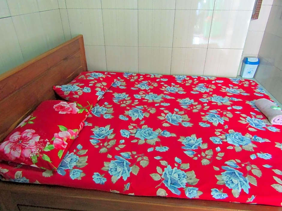 Losmen Kinasih Puncak & Gazebo Pandang