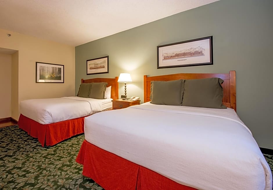 Cabot Lodge Jackson North
