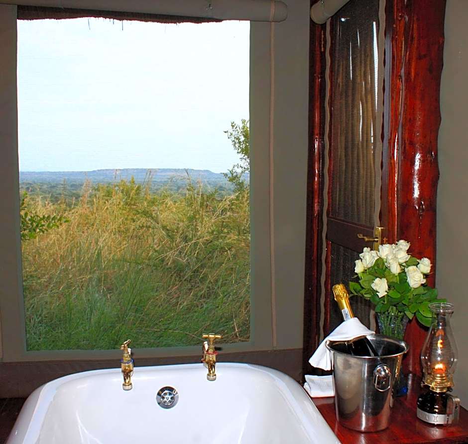 Zwahili Private Game Lodge & Spa