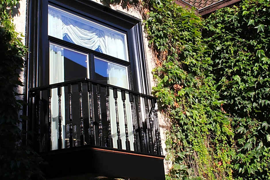 Hotel De Castillion - Small elegant hotel
