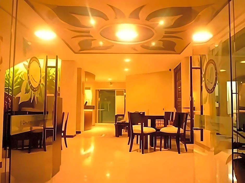 L Square Hotel