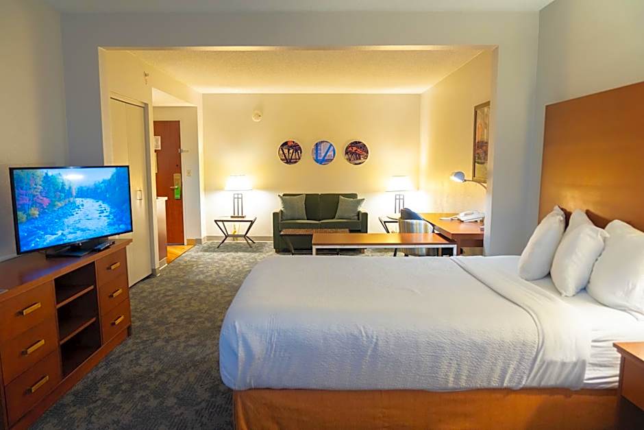 La Quinta Inn & Suites by Wyndham Bannockburn-Deerfield