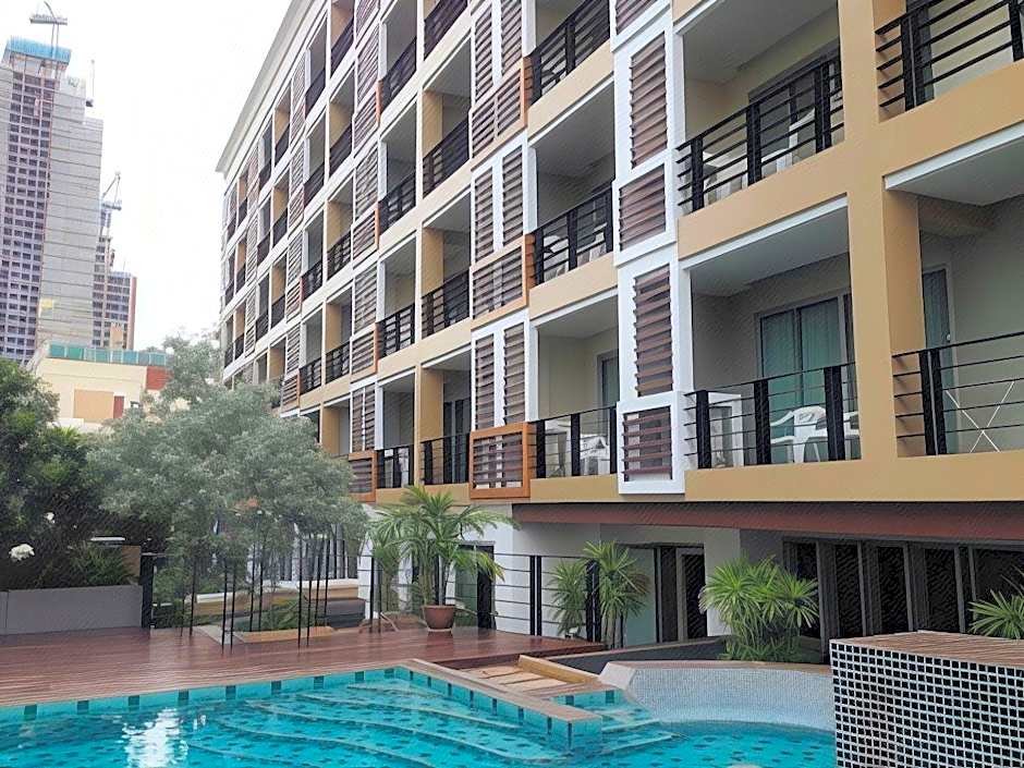 August Suites