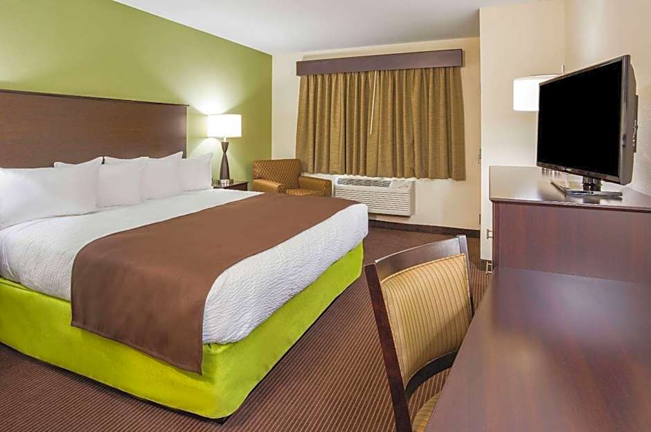 AmericInn by Wyndham Sibley