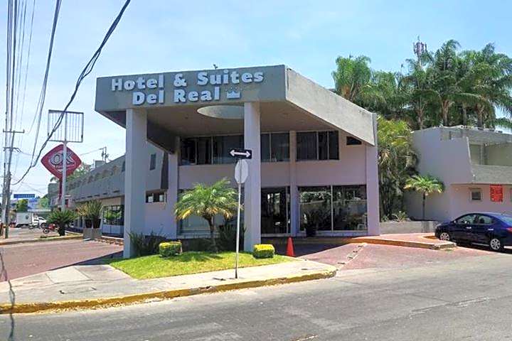 Hotel Suites del Real