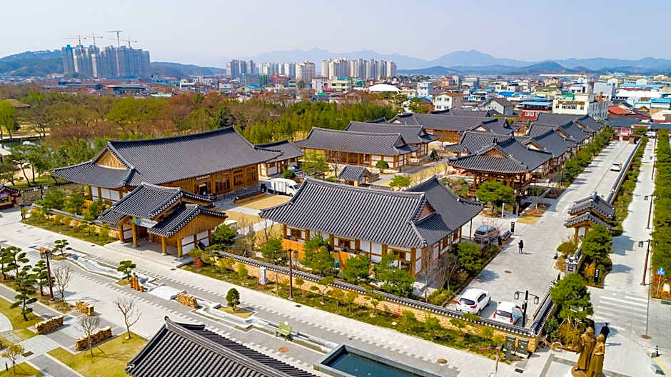 Hanok Hotel Namwonyechon By Kensington