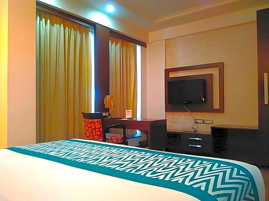 Hotel Signature Grand