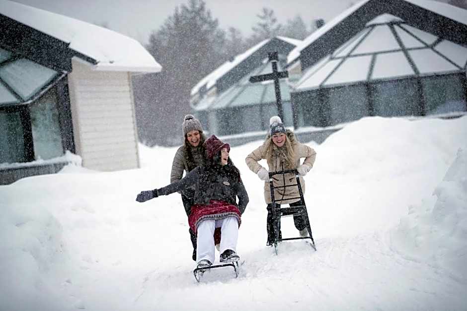 Santa's Igloos Arctic Circle