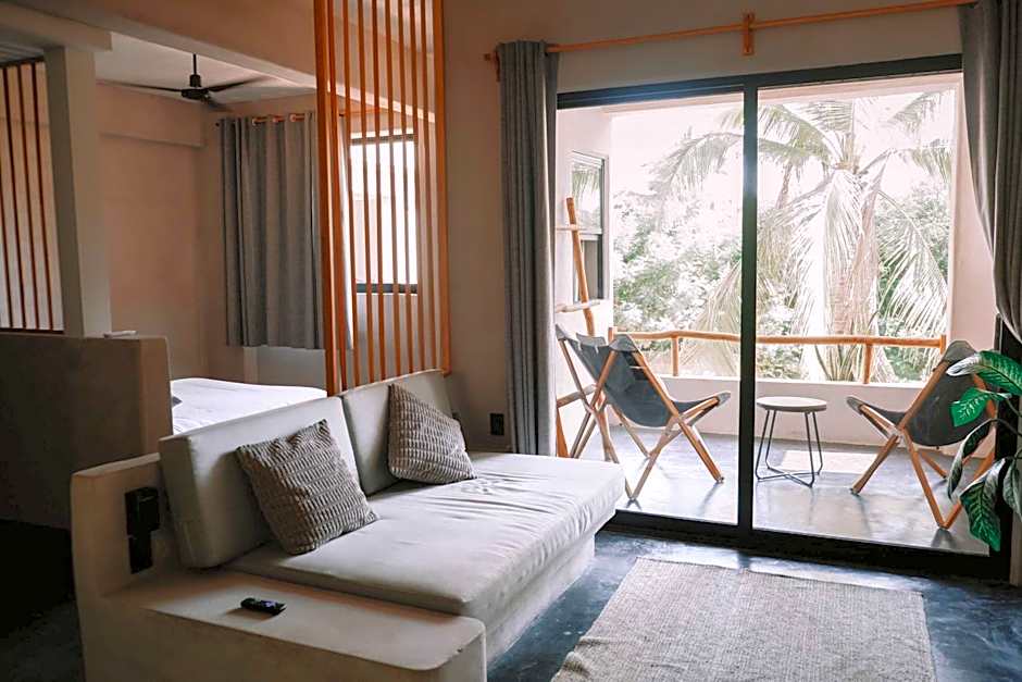 Casa Leah - Full Ocean View Apartment- Zicatela - AC in Bedroom - Steps To Beach - Steps to la Punta