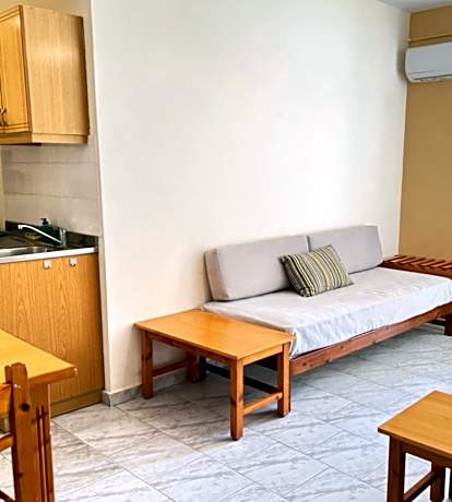 One-Bedroom Apartment with Sea View