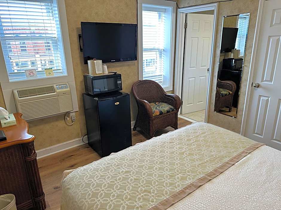 Island House Historic Vacation Rentals